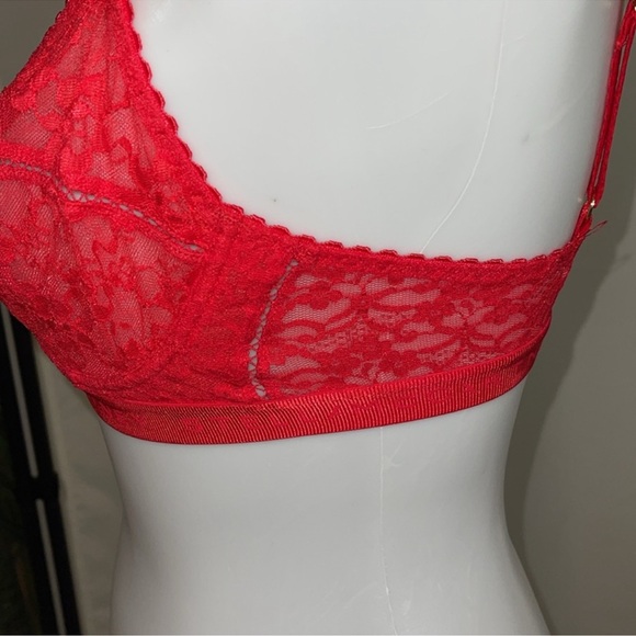 Stella McCartney Red Floral Lace Bra Size 34B NWT - Picture 11 of 17